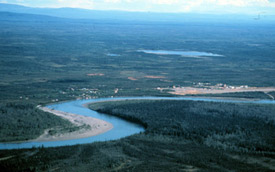Aerial view of Bettles, Evansville and the Koyukuk River in the summer. Courtesy of the National Park Service.