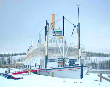 sternwheeler_recolored.jpg